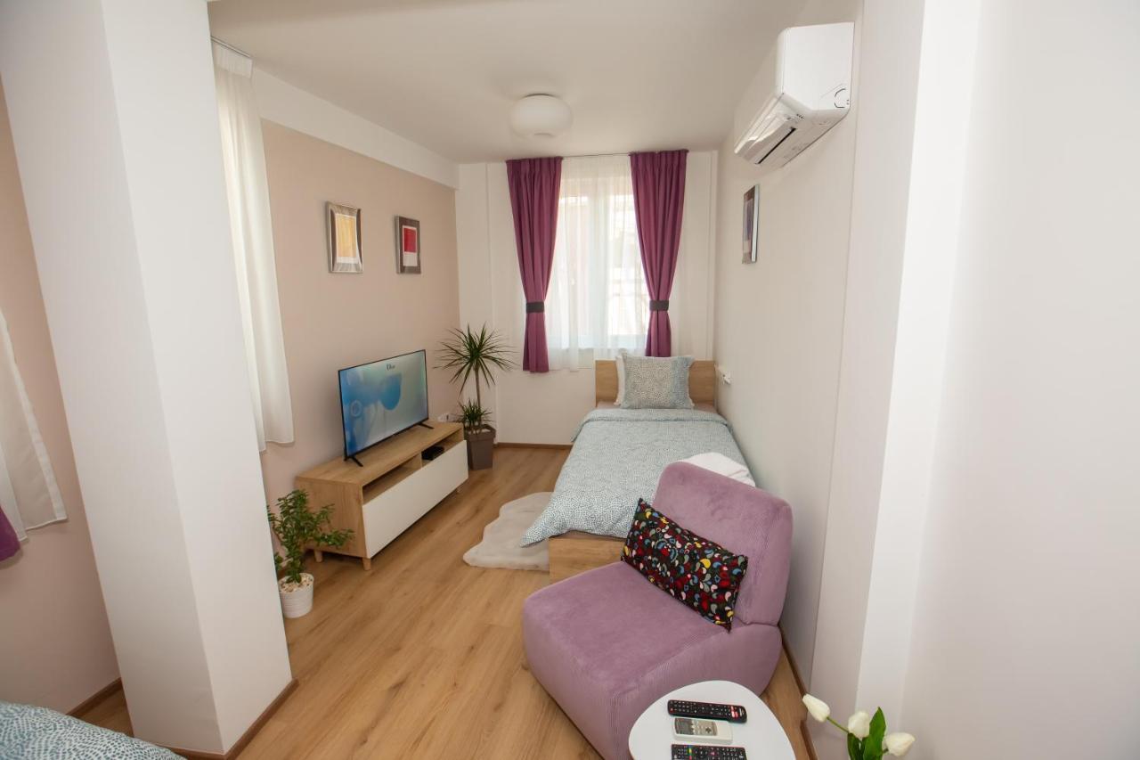 Charming Apartment In Shtip'S Downtown Stip Kültér fotó