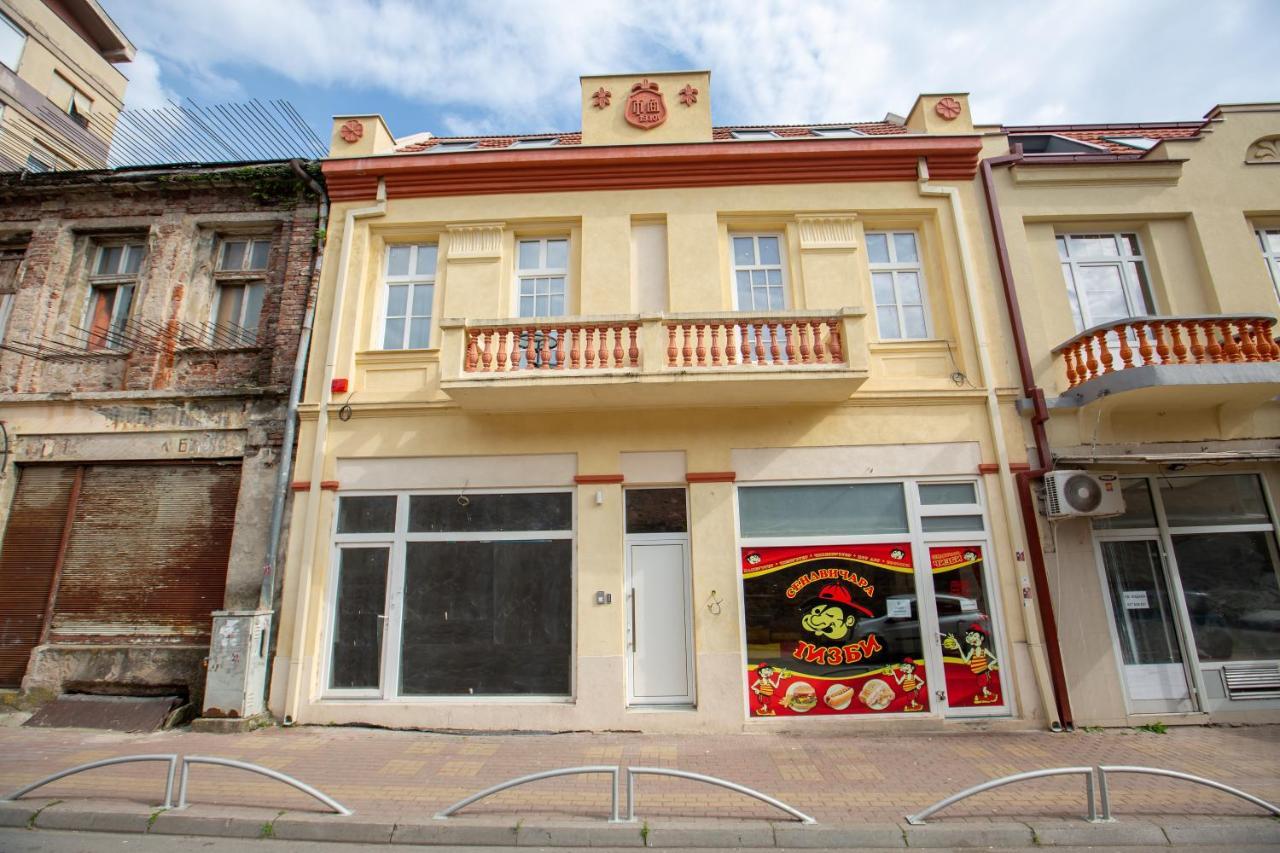 Charming Apartment In Shtip'S Downtown Stip Kültér fotó