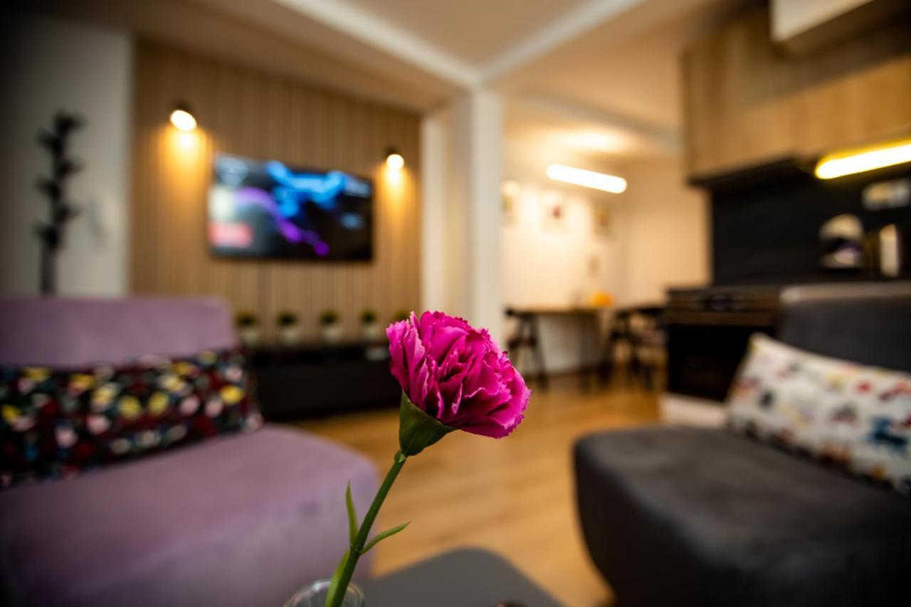 Charming Apartment In Shtip'S Downtown Stip Kültér fotó